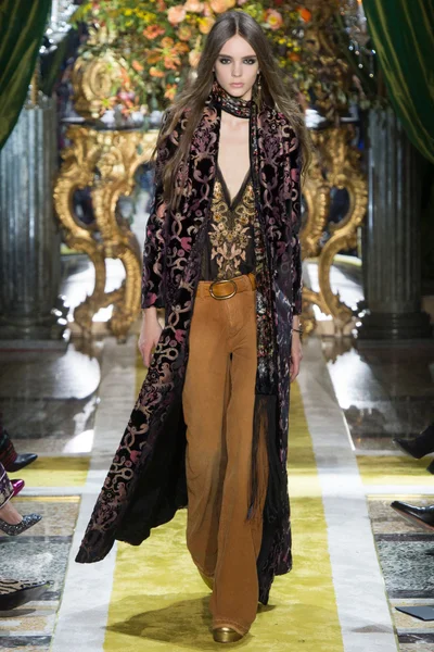 Look 31
